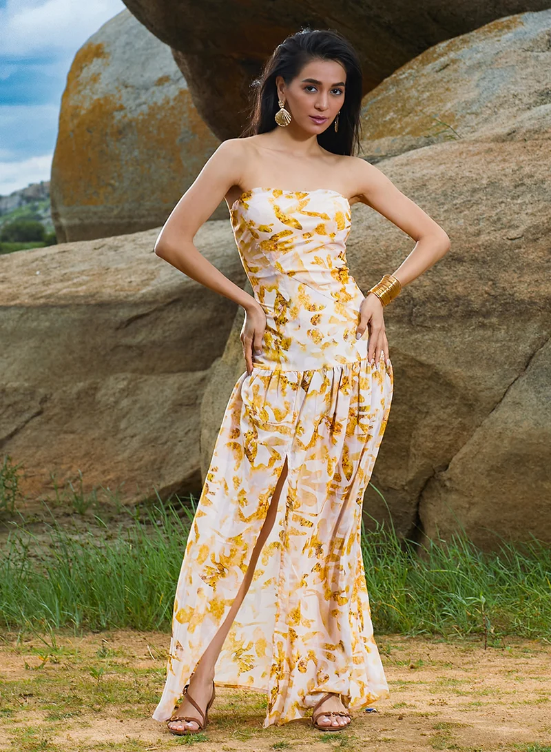 بينيا كولادا Women's Mustard Yellow Blurry Bandeau Dress For Casual Wear | Off-Shoulder | Sleeveless | Pull On Closure | Dress Designed With Comfortable Fit For Woman & Girls